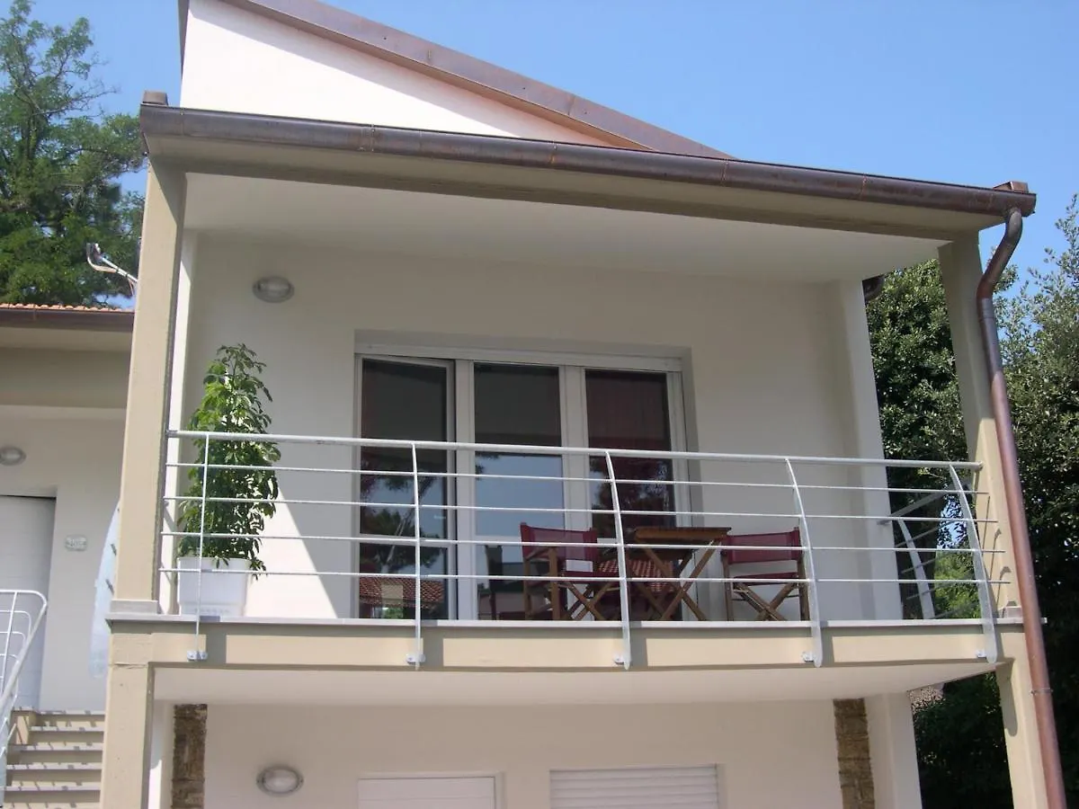Hotel Bristol Tirrenia 3*,  Italien